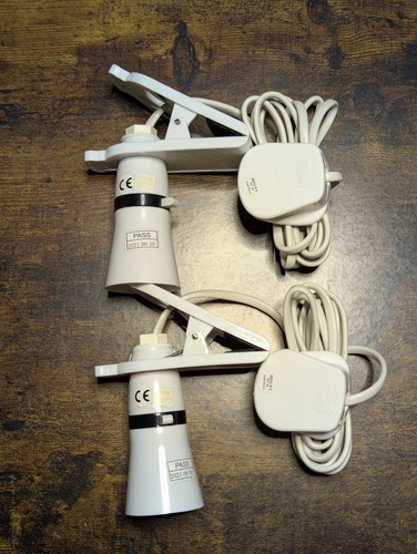 White clip spotlight - 2x,